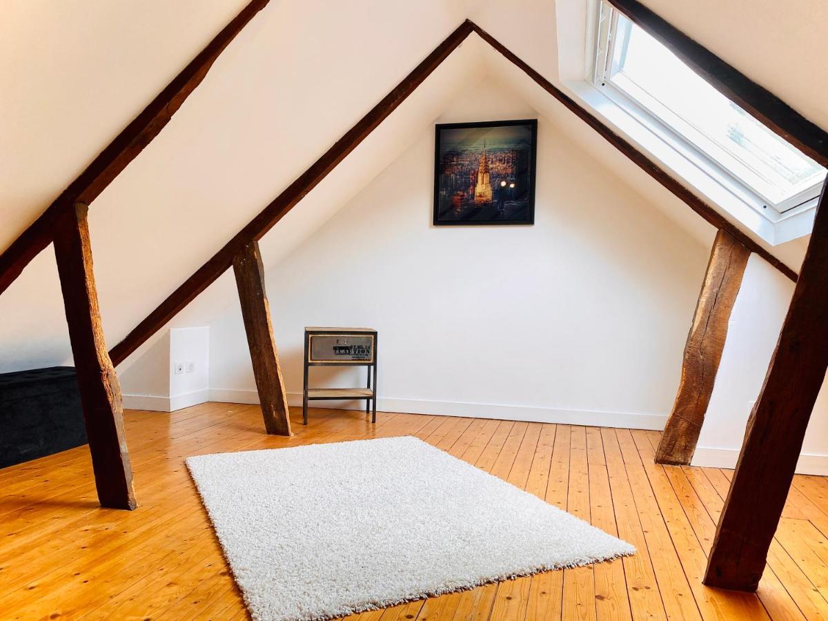 Appartement Le Lit De L Odet 坎佩尔 外观 照片